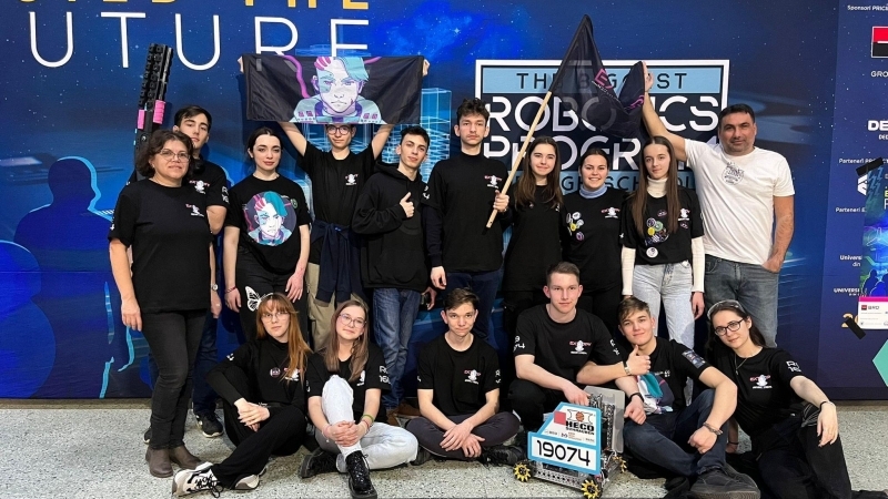Felicitări echipei #ExtropyRobotics a Liceului Teoretic Pavel Dan pentru calificarea la etapa finală a concursului First Tech Challenge Romania