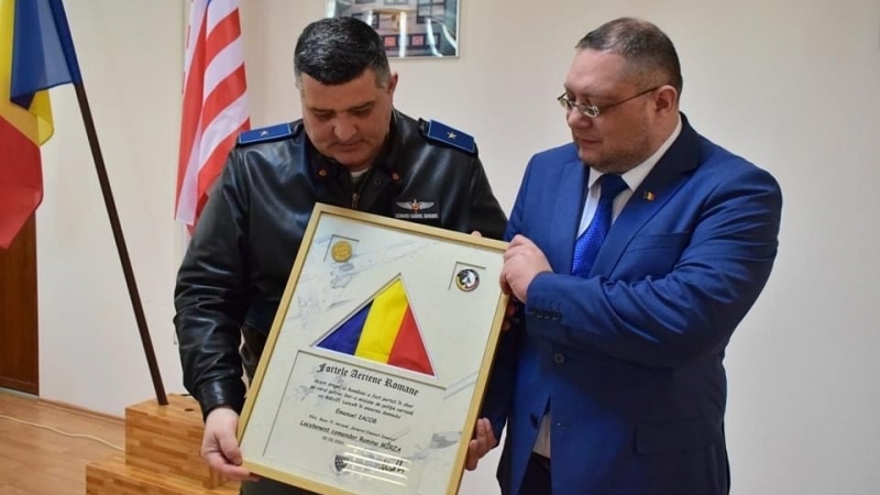 Astăzi, 20 martie, la sediul Bazei 71 Aeriană a avut loc Simpozionul dedicat Prințesei Aviatoare Marina Știrbey, cu prilejul împlinirii a 111 ani de la nașterea sa