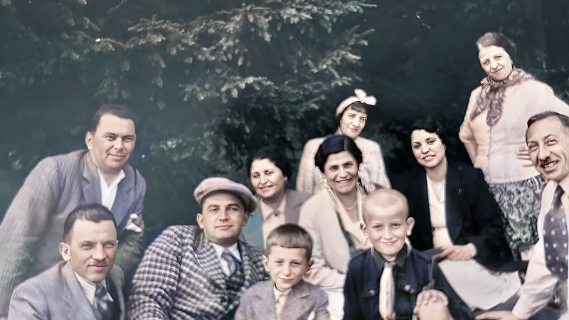 Singura fotografie cu Iszo Diamant și Ionel Floașiu împreună cu familiile la un pignic -anul 1937