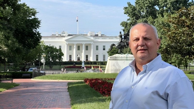 Avram GAL - “La mulți ani, Statele Unite ale Americii!!”