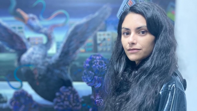 „Din Câmpia Turzii spre cerul abstract – Emma Păvăloaia și păcatul care plutește în lumină”