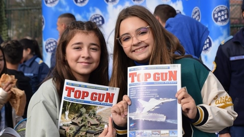 Armata în Școli la a X-a ediție pentru militarii din Baza 71 Aeriană Câmpia Turzii