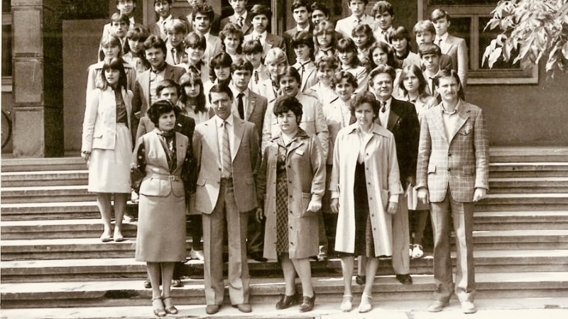 Promoția 1982 -1984, Diriginte Prof. Gheregh Eleonora, Clasa XII matematică-fizică și mecanică - amintiri din tinerețe.