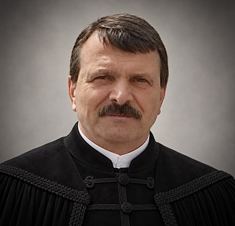 Pastorul reformat Szilágyi Imre a încetat din viață la 62 de ani. Înmormântarea va avea loc la Câmpia Turzii