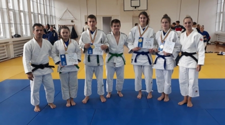 4 medalii de aur pentru ACS Activjudo la Campionatul Național de Judo Kata